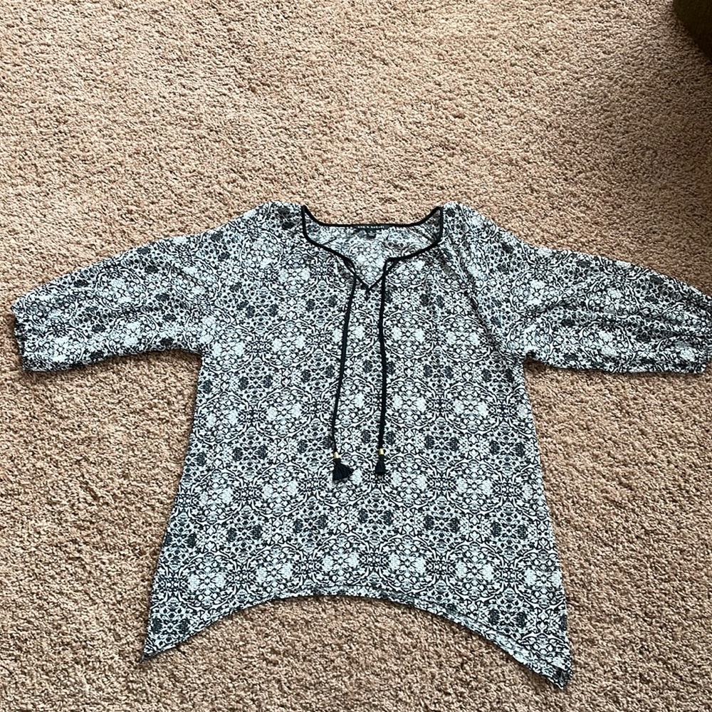 Zac & Rachel Black and White Blouse